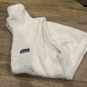 Women’s Patagonia Vest Size XL